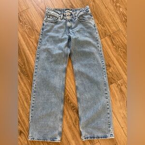 Levi’s blue jeans “super low”